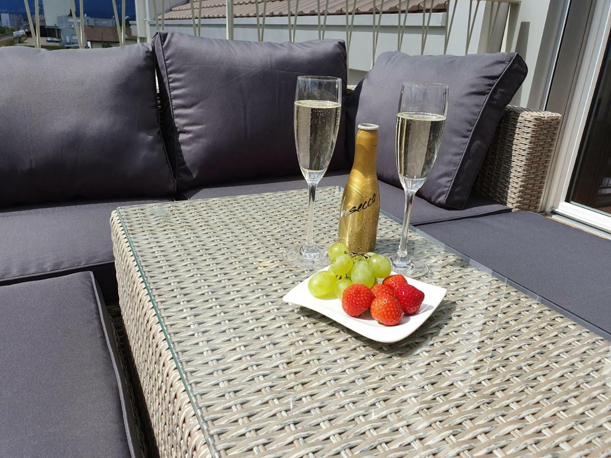 Wohnstation Apartment Subingen ภายนอก รูปภาพ