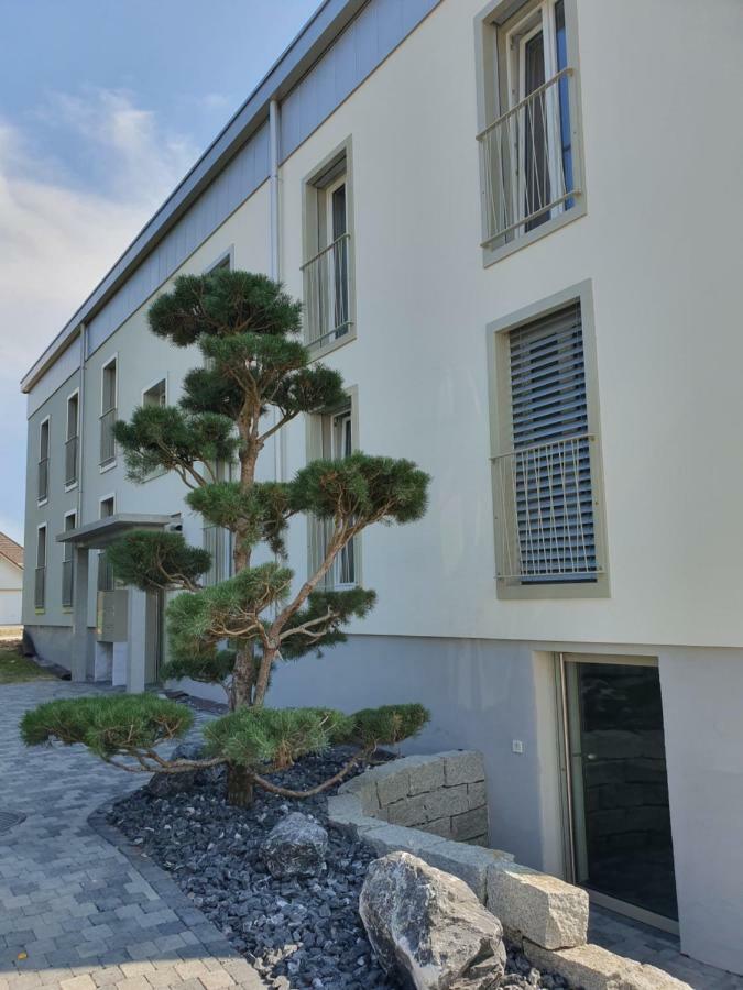 Wohnstation Apartment Subingen ภายนอก รูปภาพ
